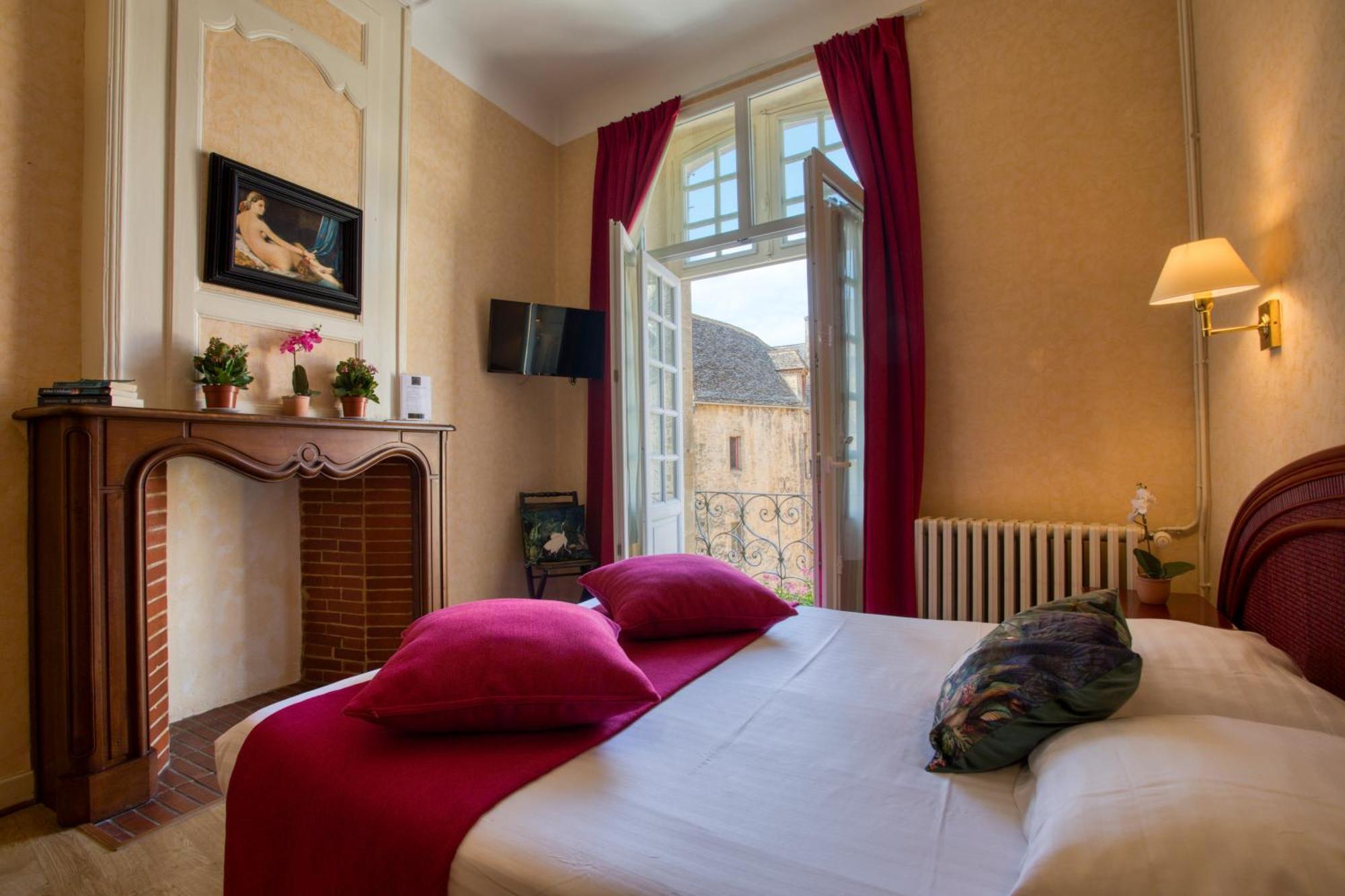 Noreli B&B サルラ・ラ・カネダ エクステリア 写真